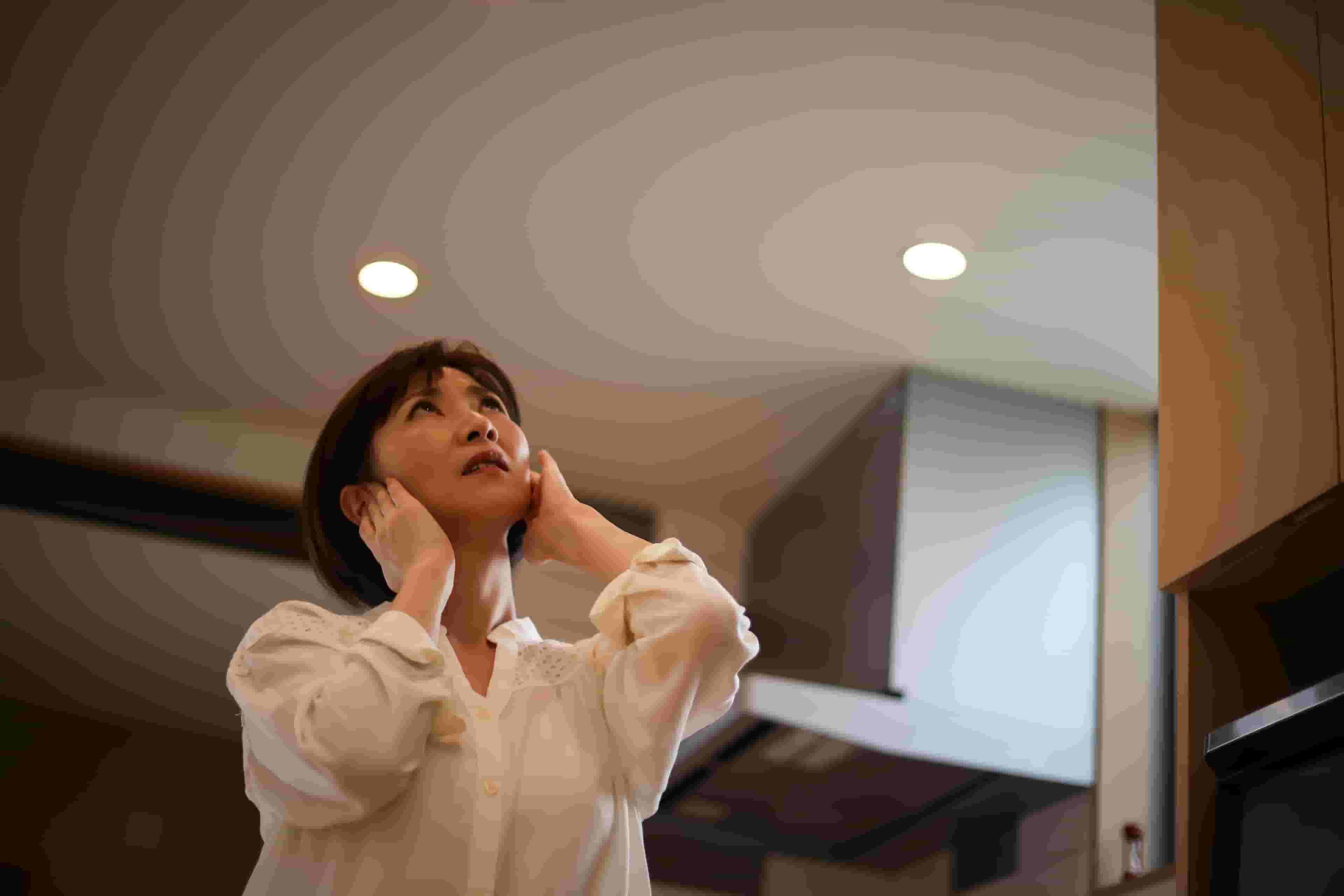 アパートの騒音トラブルで引っ越したいけどお金がない!対処法5選を解説